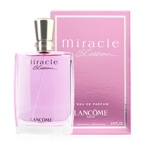 Lancôme Miracle Blossom bottle with packaging
