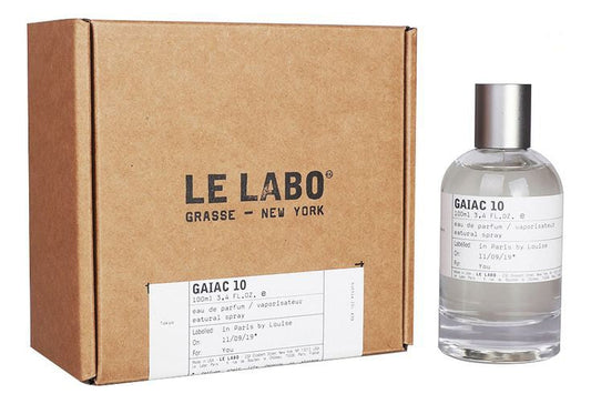Gaïac 10 bottle with packaging