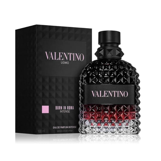 Donna Born In Roma Eau de Parfum bottle with packaging